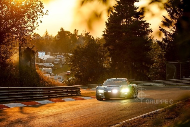 24hNbr19_0174959AT_BU | 24h Nürburgring 2019 - ADAC TOTAL 24-Rennen - Foto: Gruppe C Photography; #4 Audi R8 LMS GT3 Evo, Audi Sport Team Phoenix: Pierre Kaffer, Frank Stippler, Frederic Vervisch, Dries Vanthoor - Realisiert mit Pictrs.com
