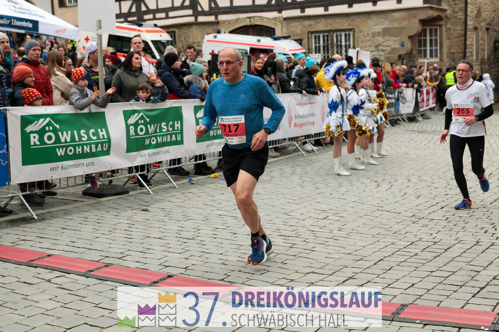 VR Bank Hauptlauf 10000m | 3 Koenigslauf 2023 - Realisiert mit Pictrs.com