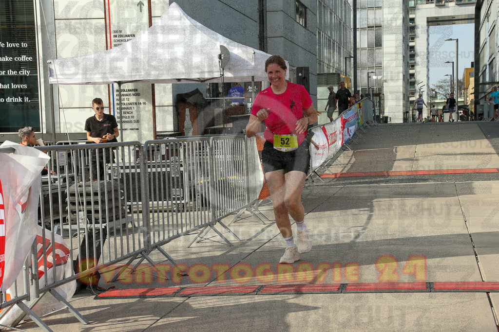 250920_1550_EX1_0741 | Sportfotografie im Rhein-Sieg Kreis, Köln, Bonn, NRW, Rheinland Pfalz, Hessen, etc. Unser Tätigkeitsfeld umfasst den Laufsport vom Volkslauf über den Marathon, Duathlon, Triathon bis zum Ultralauf wie Kölnpfad Ultra oder Schindertrail.