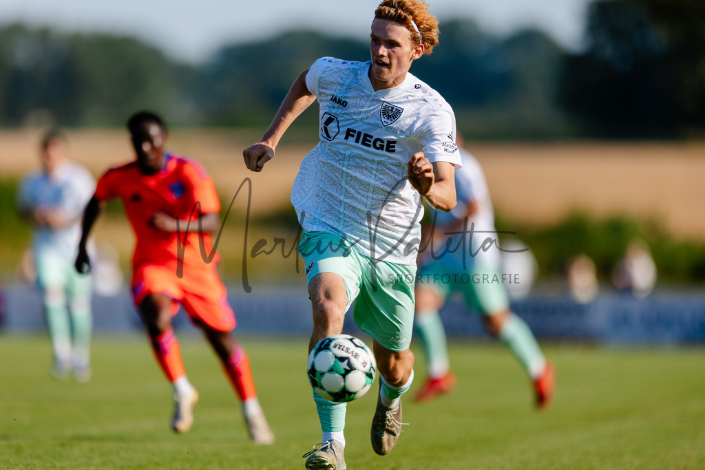 Testspiel, Saison 2026/27: SC Preußen Münster - Kickers Emden | Billerbeck, 10.07.2026: Testspiel, SC Preußen Münster gegen Kickers Emden auf der Anlage des DJK Billerbeck in Billerbeck. Foto: sportfotografie.ms | Markus Paletta - Realisiert mit Pictrs.com