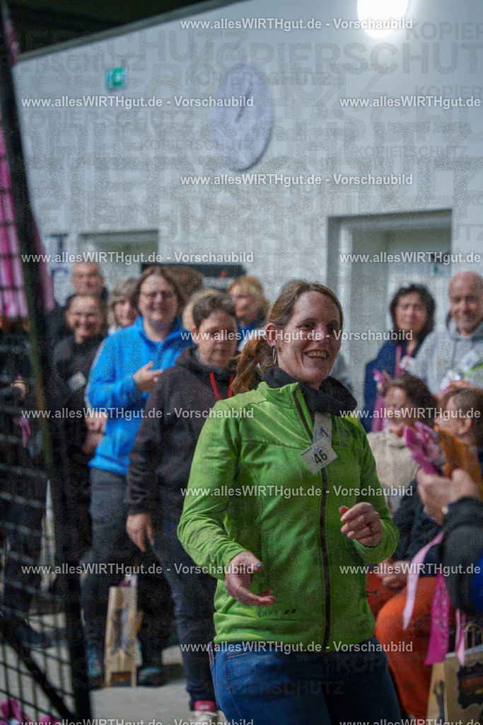 7R506646 | Professionelle Tierfotografie in Mönchengladbach von Daniel Wirth (allesWIRTHgut). Liebevolle & natürliche Bilder von Hunden & Katzen für unvergessliche Erinnerungen.