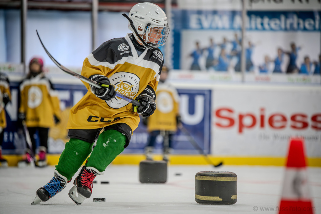 2025-09JP Hockey-Camp-Widnau-066 | "Fussifoto.com – Ihr Ansprechpartner für hochwertige Fotografie! Entdecken Sie kreative Bilder und professionelle Dienstleistungen. Kontaktieren Sie uns für Ihre Projekte!"