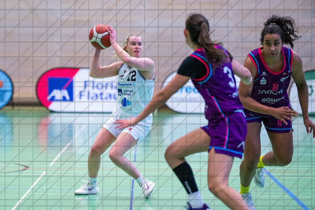 2. DBBL Nord 25/26 | Spieltag 17 | BBC Osnabrück vs. BG74 Veilchen Ladies Göttingen | 01.02.26: 2. DBBL Nord 25/26 | Spieltag 17 | BBC Osnabrück vs. BG74 Veilchen Ladies Göttingen / Osnabrück / Deutschland  //   CREDIT:www.bullenfotos.de, Martin König, Hörner Weg 40, D-49078 Osnabrück, +4917663732967 // Nutzung und Weitergabe nur zu den vereinbarten Zwecken. Presseanfragen an Ersteller. Alle Rechte beim Ersteller. Honorierung nach MFM. - Realisiert mit Pictrs.com