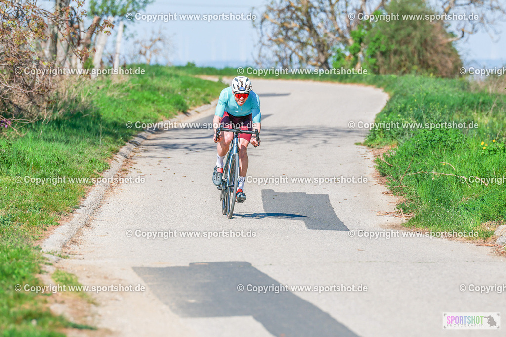 507_AR7_4254 | Neusiedlersee Radmarathon 2026@sportshot_your_pictrs #yourpictures#roadtowm2029 #nrm #neusiedlerseeradmarathon #neusiedlersee #neusiedlerseetourismus #burgenland #mörbisch #nrm26 #burgenlandtourismus #voglundco #poweredbyburgenlandtourismus #radsport #rad #marathon #ucigranfondo #visitburgenland #ucigranfondoworldseries
