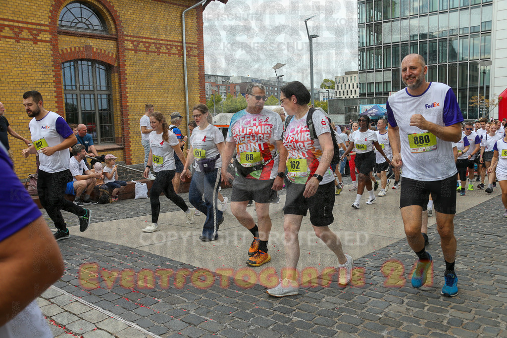 250920_1301_EX1_3846 | Sportfotografie im Rhein-Sieg Kreis, Köln, Bonn, NRW, Rheinland Pfalz, Hessen, etc. Unser Tätigkeitsfeld umfasst den Laufsport vom Volkslauf über den Marathon, Duathlon, Triathon bis zum Ultralauf wie Kölnpfad Ultra oder Schindertrail.