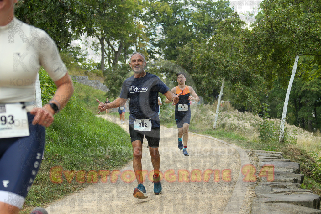 250824_1356_EX1_4303 | Sportfotografie im Rhein-Sieg Kreis, Köln, Bonn, NRW, Rheinland Pfalz, Hessen, etc. Unser Tätigkeitsfeld umfasst den Laufsport vom Volkslauf über den Marathon, Duathlon, Triathon bis zum Ultralauf wie Kölnpfad Ultra oder Schindertrail.