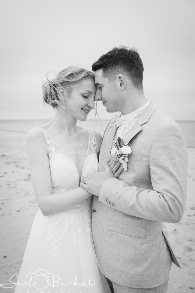 20251204-0G3A8280-2 | Authentische, natürliche und emotionale Fotoshootings auf der Nordseeinsel Föhr. Als Fotografin halte ich deine schönsten Momente in einzigartigen Neugeborenen-, Familien-, Paar- und Einzelshootings fest. Jetzt einen Termin vereinbaren!