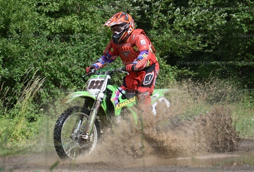 DSC_0291 (2) | Sportfotografie , Motorsport, Motoross, Reitsport, Mointainbike, Enduro,
Landschaft , Outdoor, Eventfotografie, Landschaft, Bilder online bestellen - Realisiert mit Pictrs.com