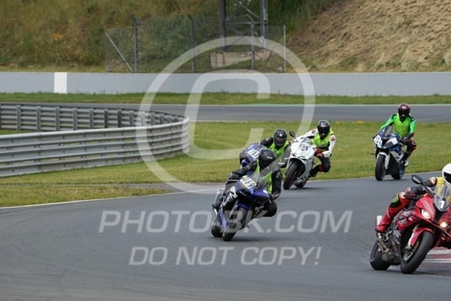 2024_07_08_PBK_51333 | Sportfotografie; SlowMotion; Video; Rennstrecke; Hafeneger; Speer; Racing; RSE; BMW; CBO; Trackday; Motorsportarena; Hockenheimring; Brno; Most; Barcelona; Valencia