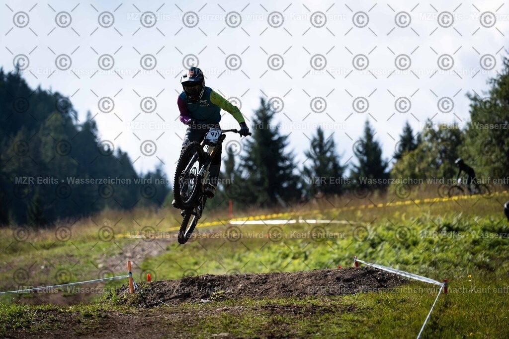 x-141 | mzredits - Realisiert mit Pictrs.com