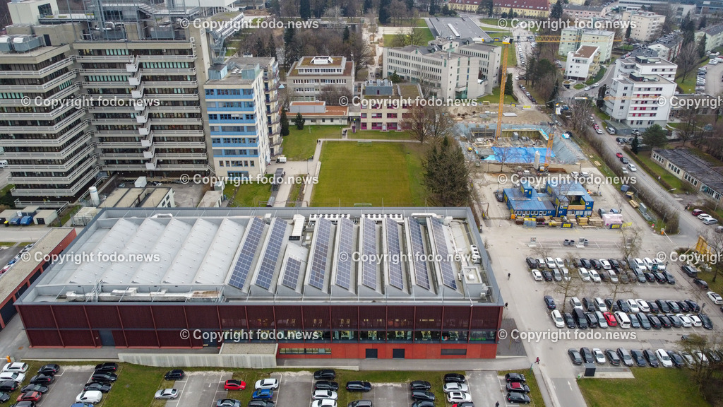 JKU Linz_ LIT_ Baustelle House of Schools_ 19.01.2023-2 | 19.01.2023, Johannes Kepler Universitaet Linz, AUT, JKU Gelaende, im Bild LIT (PV Anlage, Photovoltaik), House of Schools (Baustelle)
