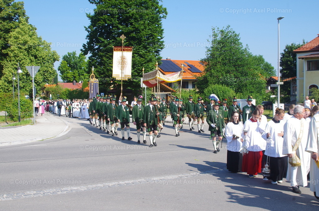 IMGP3281 | fotografiert von Axel PollmannLeonhardi Wallfahrt Benediktbeuern und Murnau, Fronleichnam, Fasching, Landschaft im Loisachtal und Benediktbeuern  - Realisiert mit Pictrs.com