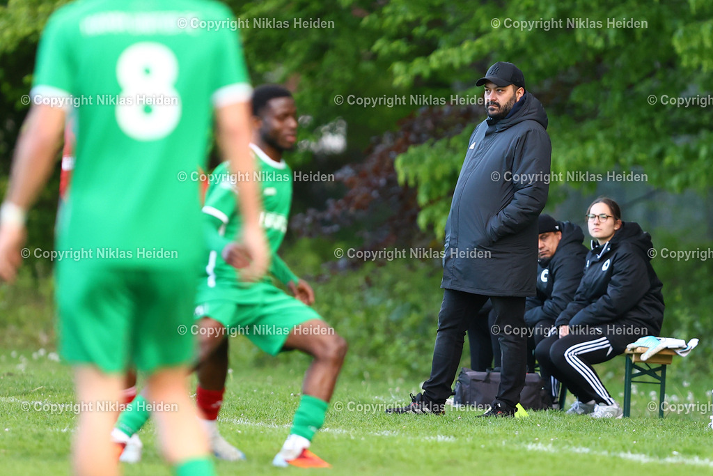NH_HammUited_Concordia_LandesligaHansa_12052026 | Baris Saglam (Trainer, Concordia)Fußball I Herren I Landesliga Hansa I Saison 2025-2026 I 20. Spieltag I Hamm United - Concordia I 12.05.2026 I Sportplatz Tribünenweg