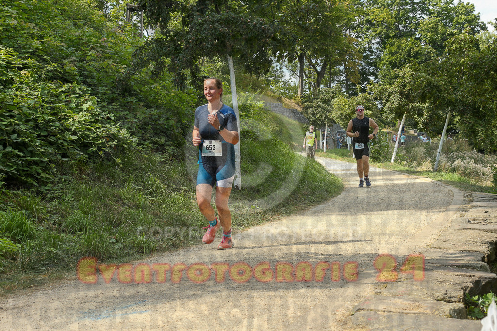 250824_1504_EX1_8442 | Sportfotografie im Rhein-Sieg Kreis, Köln, Bonn, NRW, Rheinland Pfalz, Hessen, etc. Unser Tätigkeitsfeld umfasst den Laufsport vom Volkslauf über den Marathon, Duathlon, Triathon bis zum Ultralauf wie Kölnpfad Ultra oder Schindertrail.