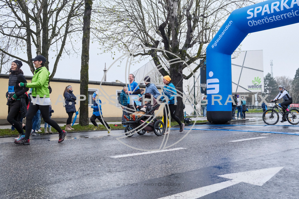 ..... | AUSTRIA, Wels, 30.03.25, ALOHA Wels Halbmarathon, Image Shows: , Foto: Wapics/RING M.