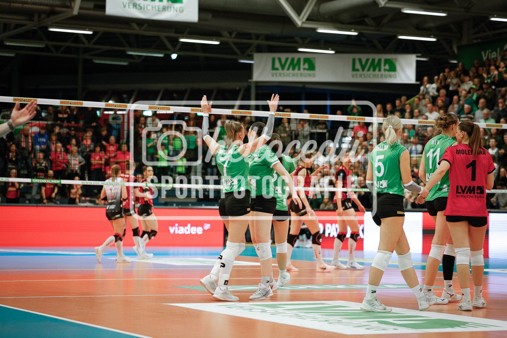Volleyball I Frauen I Saison 2025-2026 I Bundesliga I Playoff-Viertelfinale 2 I USC Münster - Dresdner SC-111 | realhellocedii - Realisiert mit Pictrs.com