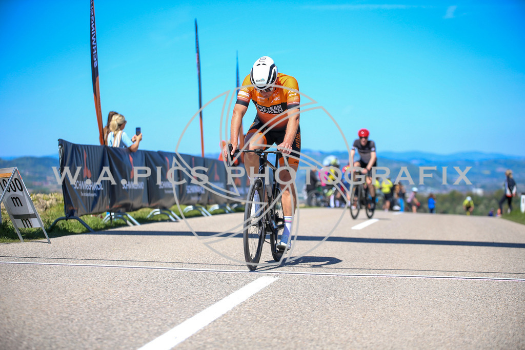 ..... | Wels, 23.04.2026, Kirschblüten Radrennen 2026 , Image shows: Photo: Wapics / Willdoner Andreas