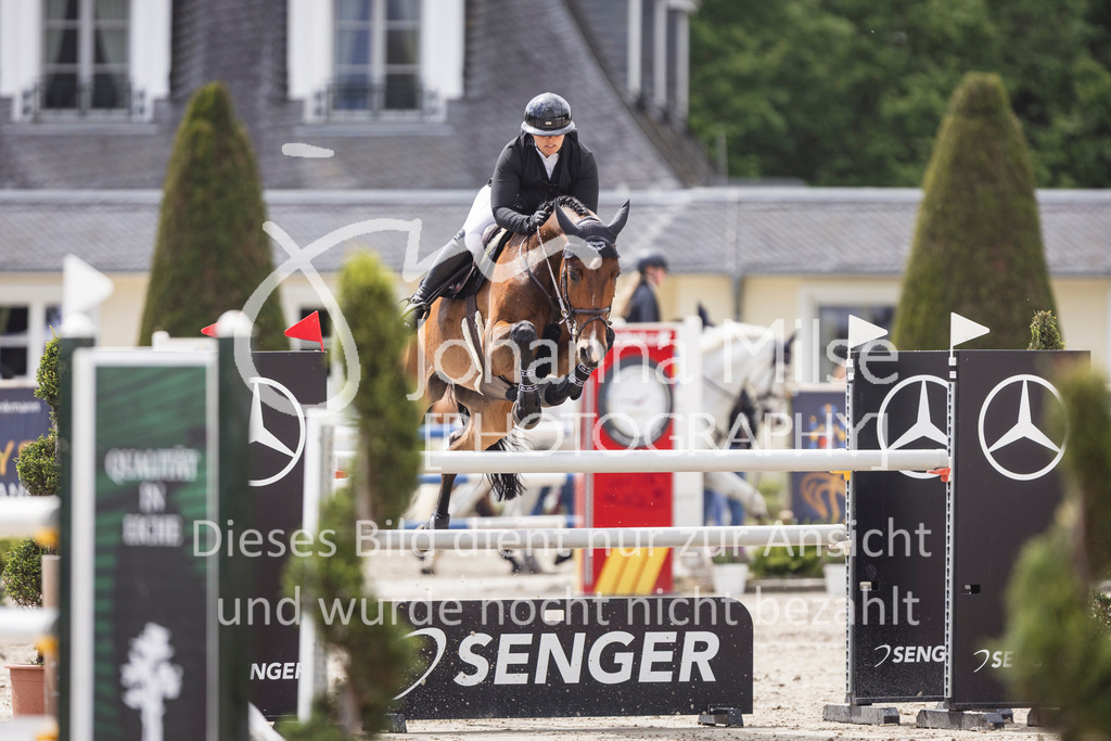 260509_PfSpTa_13_M2-Spr-347 | Deine schönsten Turniermomente als professionelle Fotos! Entdecke hochwertige Pferdesport-Fotografie im Online-Shop. Jetzt Fotos finden & bestellen!