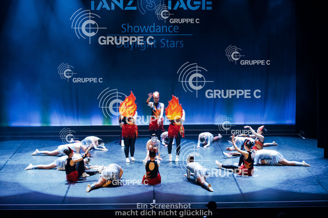TANZTage25_031616393211170PK_SVS | TANZtage 2025 Duisburg  - Photo by Gruppe C Photography - Realisiert mit Pictrs.com