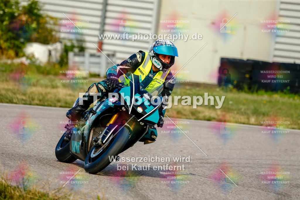 Chambley Juli-0183 | Hier findet Ihr Bilder von Touristenfahrten auf der Nürburgring Nordschleife oder von anderen Veranstaltungen die ich besucht habe. Viel Spass beim Durch Schauen 