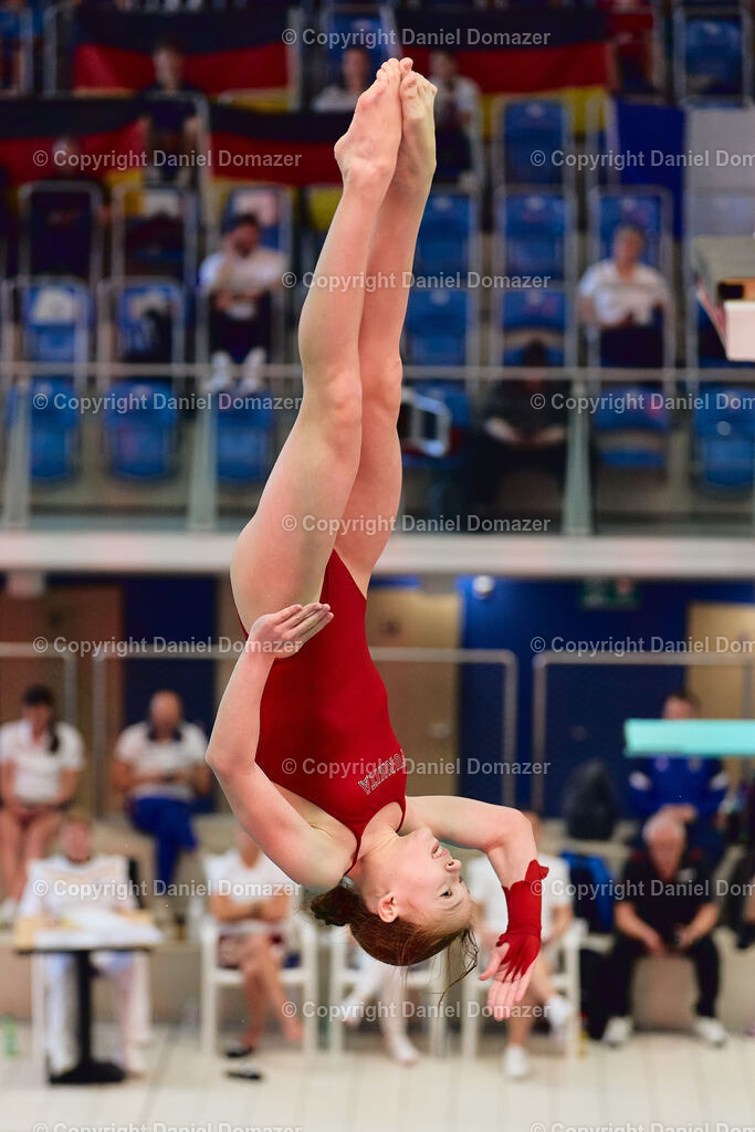 International Youth Diving Meet 2026 | Day 4 of 5 | International Youth Diving Meet 2026| Day 4 of 5 | 25.04.2026 | Youth diving competition featuring 1m and 3m springboard and platform at the Schwimmsportkomplex Freiberger Platz in Dresden.@ Domazer Photography - Realisiert mit Pictrs.com