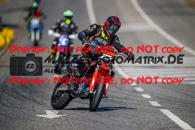 MaZZes_FotoMatrix_230609_5396 | UE40