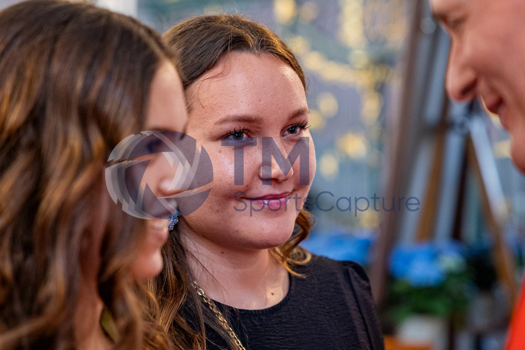 Trainproduction-20240519-1 | Firmung Klagenfurt-Dom 19.05.2024 10:30 Uhr