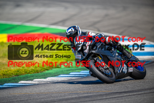 MaZZes_FotoMatrix_240520_6007705_7544 | GELB