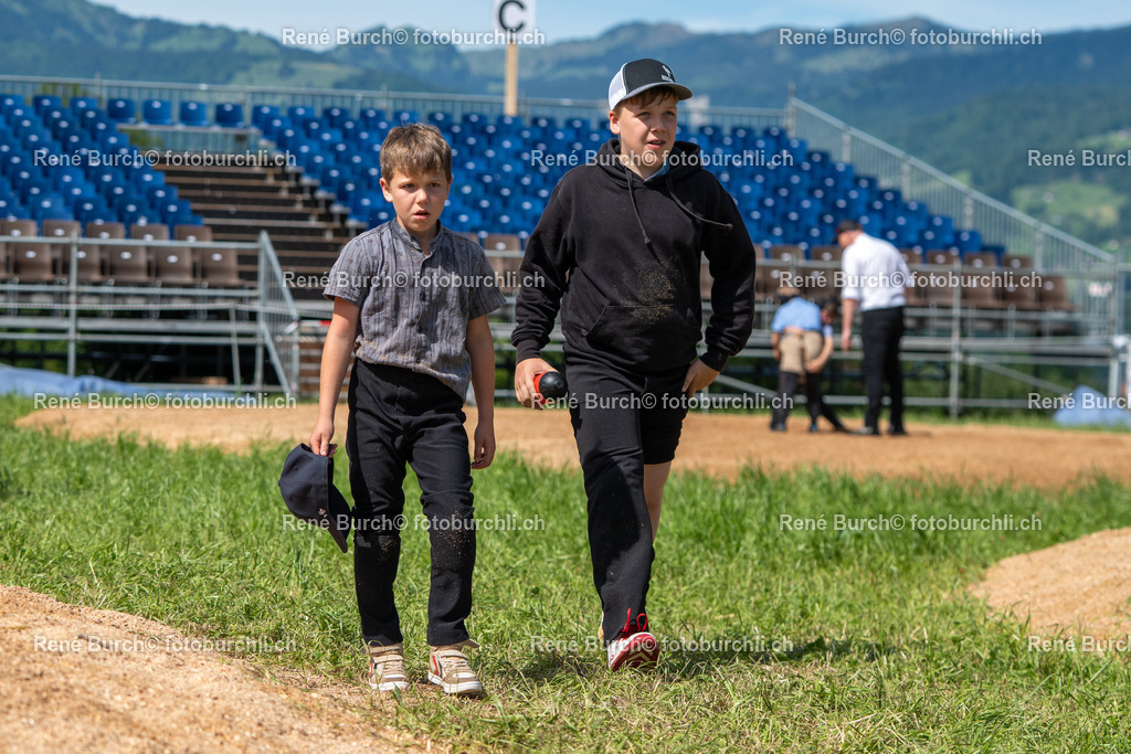 RB_09936 | René Burch leidenschaftlicher Fotograf aus Kerns in Obwalden.  Hier finden sie Sport, Landschaft und Natur Fotografie.
 - Realisiert mit Pictrs.com