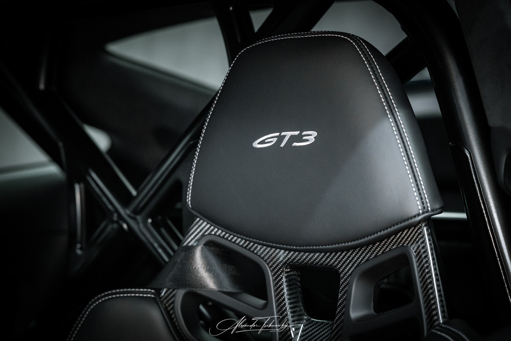 R6PZ3638 _AL | Entdecken Sie die faszinierende Welt von Alexander Tschuncky Arts: Kreative Fotografie, atemberaubende Automobilkunst und hochwertiger Bilderdruck. Lassen Sie sich inspirieren! - Realisiert mit Pictrs.com