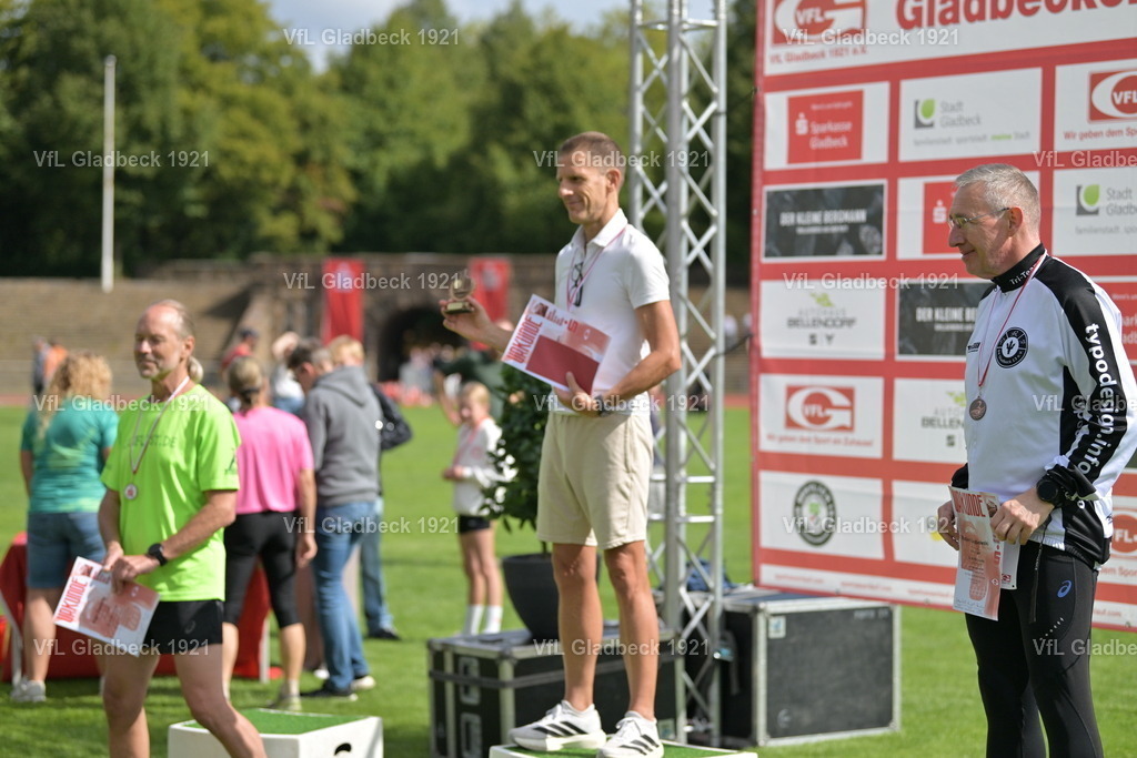 2026-08-23_Sparkassenlauf_Siegerehr_KH_00027 | Die Fotografen - Realisiert mit Pictrs.com