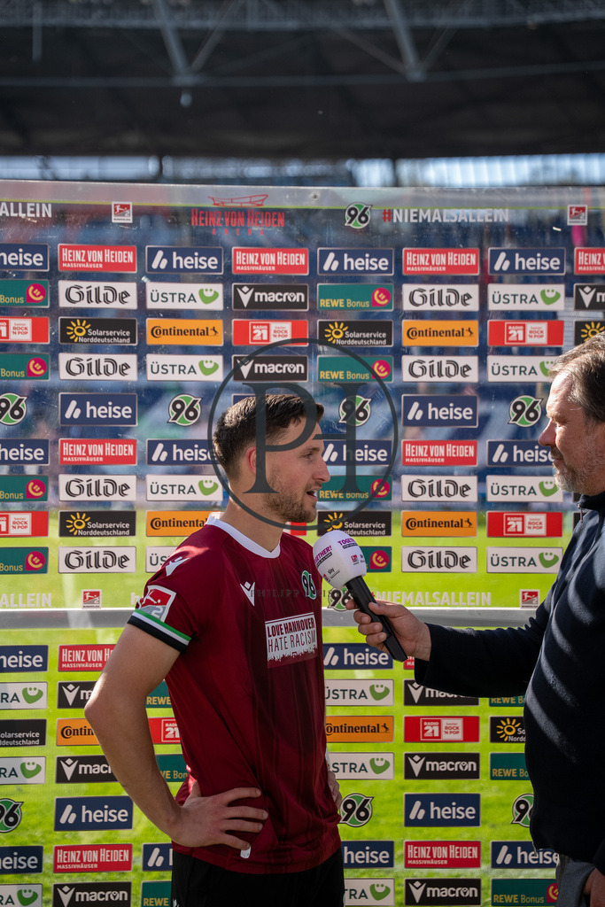 Hannover 96 vs 1. FC Magdeburg – 2. Bundesliga – 29.03.2025 | Szene aus dem 2. Bundesliga-Spiel des 27. Spieltags zwischen Hannover 96 und dem 1. FC Magdeburg am 29. März 2025 in der Heinz von Heiden Arena in Hannover. Endstand: 0:0. Fotografiert von Philipp Heist. - Realisiert mit Pictrs.com