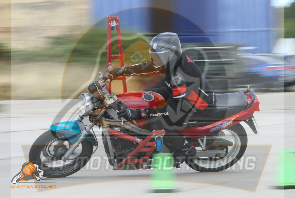 IMG_1898 | gh-motorradtraining-foto.de - Realisiert mit Pictrs.com