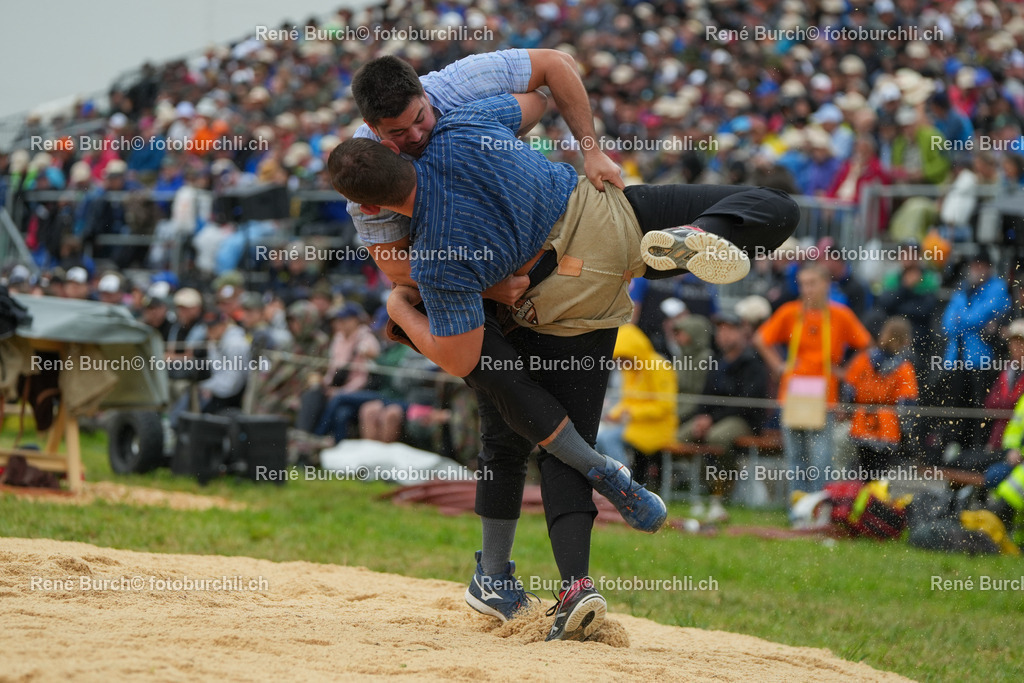 135 | René Burch leidenschaftlicher Fotograf aus Kerns in Obwalden.  Hier finden sie Sport, Landschaft und Natur Fotografie.
 - Realisiert mit Pictrs.com