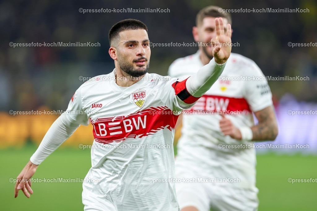BVB22112502343 | 22.11.2025, Fußball, Borussia Dortmund - VfB Stuttgart, 1. Fußball Bundesliga, 11. Spieltag, Signal Iduna Park, Saison 2025 2026: Torjubel nach dem Tor zum 3:3 durch Torschütze Deniz Undav  (VfB Stuttgart #26)   DFB regulations prohibit any use of photographs as image sequences and or quasi-video.