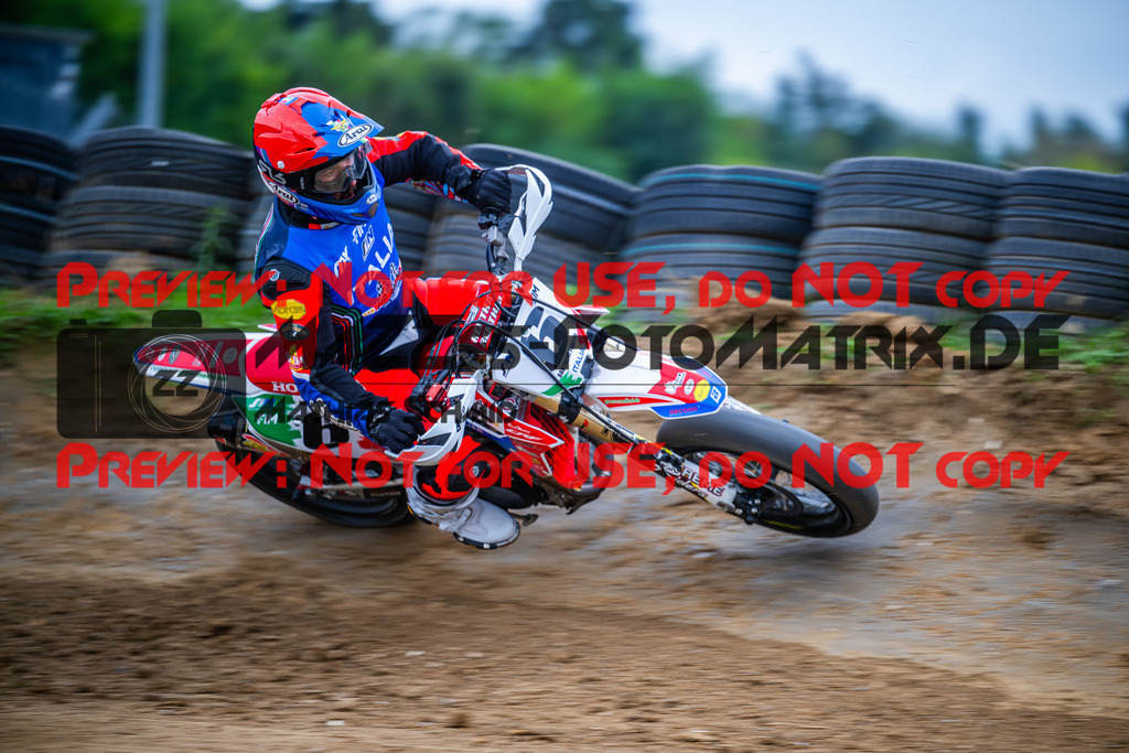 MaZZes_Fotomatrix_20240929_6021986_8827 | S1ON