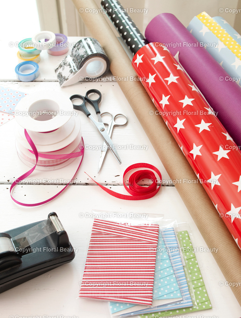 Verpackungsmaterial_Verpackungen_021 | Onlineshop für hochwertige Wandbilder. Bei uns findet ihr selbstgestaltete Blumenmotive. Das perfekte Geschenk, als Praxisdeko oder die eigene Wohnung. Alle künstlerischen Blumenfotos sind auf Leinwand, FineArtPrint, Kunstdruck und vielem mehr zu erwerben - Realisiert mit Pictrs.com