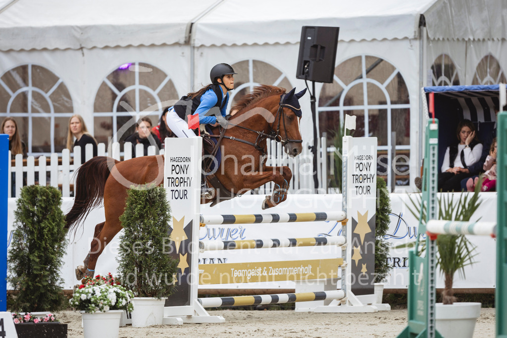 240713_BHO_PonyTrophy-389 | Deine schönsten Turniermomente als professionelle Fotos! Entdecke hochwertige Pferdesport-Fotografie im Online-Shop. Jetzt Fotos finden & bestellen!