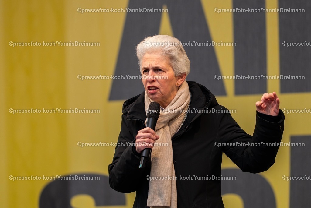 xYDR20022501012 | 20.02.2025, xydrx, Düsseldorf, Wahlkampfveranstaltung FDP: Marie-Agnes Strack-Zimmermann (FDP-Präsidiums Mitglied)