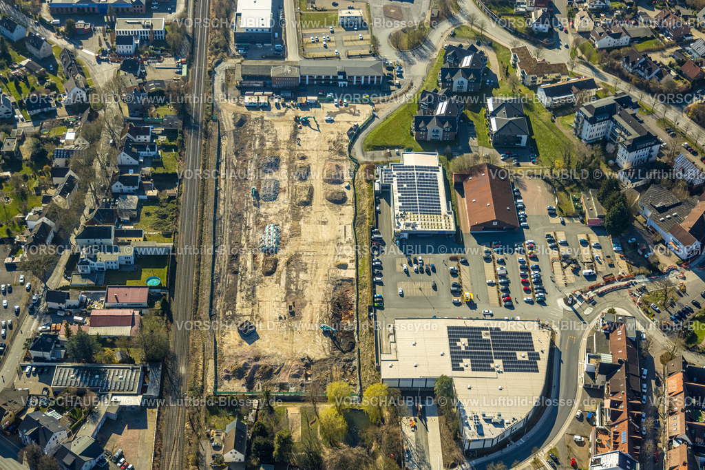 Wickede250305710 | Luftbild, Baustelle Am Park, Einkaufszentrum mit Aldi Supermarkt, Edeka Heder und Rossmann, Wickede, Soester Börde, Nordrhein-Westfalen, Deutschland