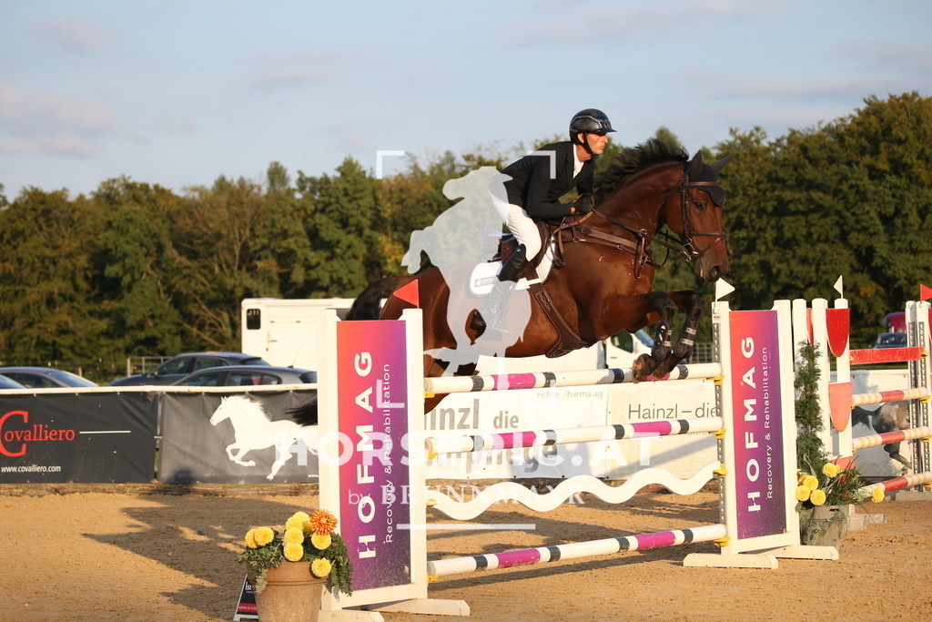 DL2Q6351 | Willkommen bei Brunnmayr - Design & Fotografie – Ihrem Spezialisten für Reitturniere und Pferdeveranstaltungen in Oberösterreich, Salzburg und Bayern! Seit über 17 Jahren sind wir leidenschaftlich dabei.