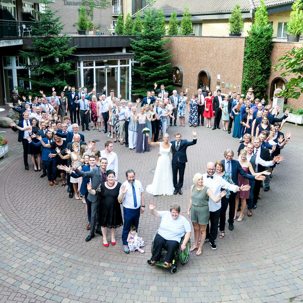 top-top.de Hochzeiten044 | Foto, Video, Fotografie, Videografie, Fotobox, DJ, Discjockey, Musik, Musikbox, Veranstaltung, Photobooth, Amazon, Ebay, Buchtipp, Bestseller, Autor, Verlag, Buch, Wesel, Hamminkeln, NRW, Dinslaken, Rees, Drohne, Hochzeit, Party, Fotobox, Wesel, Fotograf