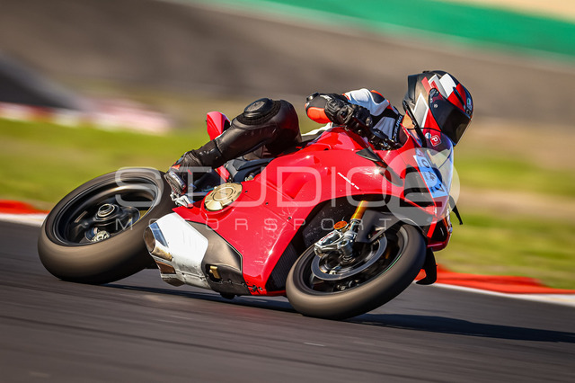 0047-240624_NR-005_47 | Deine Full-Service-Agentur für ✔️Videoproduktionen und ✔️Motorsportfotografie Jetzt Angebot anfragen!