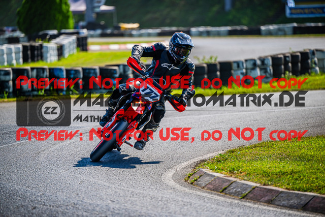 MaZZes_FotoMatrix_230916_5168 | S4