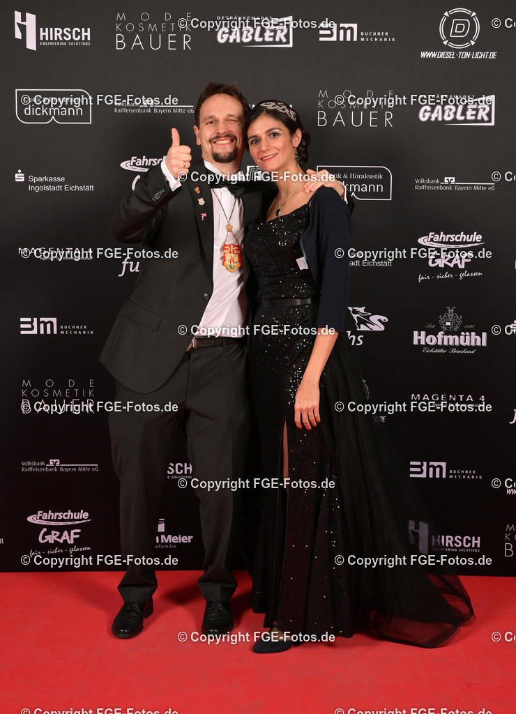 20240113-fge-fotos-0273 | Eröffnungsball der FGE am 13.01.2024 im Alten Stadttheater in Eichstätt. - Realisiert mit Pictrs.com