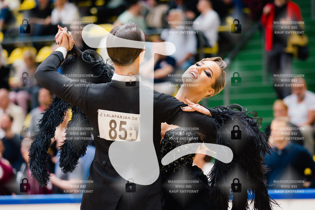 Hessen Tanzt WDSF International Open Standard 25th (85) Wladislaw Treichel _ Diana Weimer (TSZ Blau-Gold Casino Darmstadt)-2025-05-17-8951 | Webshop for digital downloads and prints of dance sport, event & show photographer Julian Link - Realisiert mit Pictrs.com