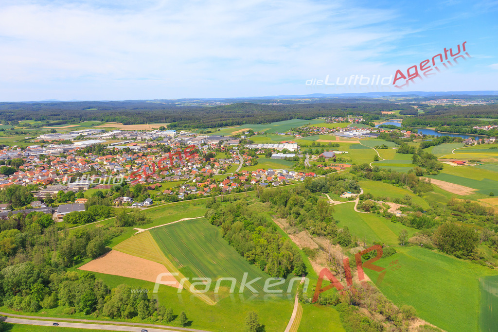 Luftbild von  Michelau-oberfranken - Luftaufnahme wurde 2016 von https://frankenair.de mittels Flugzeug (keine Drohne) erstellt - die Geschenkidee