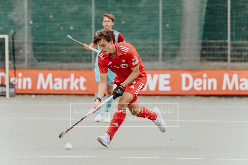 Herren_Bundesliga_02_F_RWK-UHC_21.09.25_Köln (316 von 471) | lanaschraderfotografie - Realisiert mit Pictrs.com