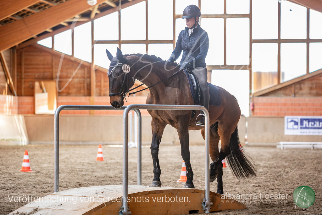 260329_Barop_19_043 | farbklaex.com