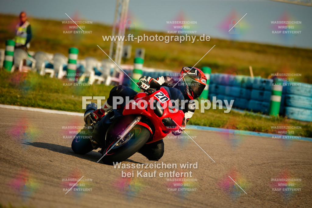 _MOT5295 | Hier findet Ihr Bilder von Touristenfahrten auf der Nürburgring Nordschleife oder von anderen Veranstaltungen die ich besucht habe. Viel Spass beim Durch Schauen 